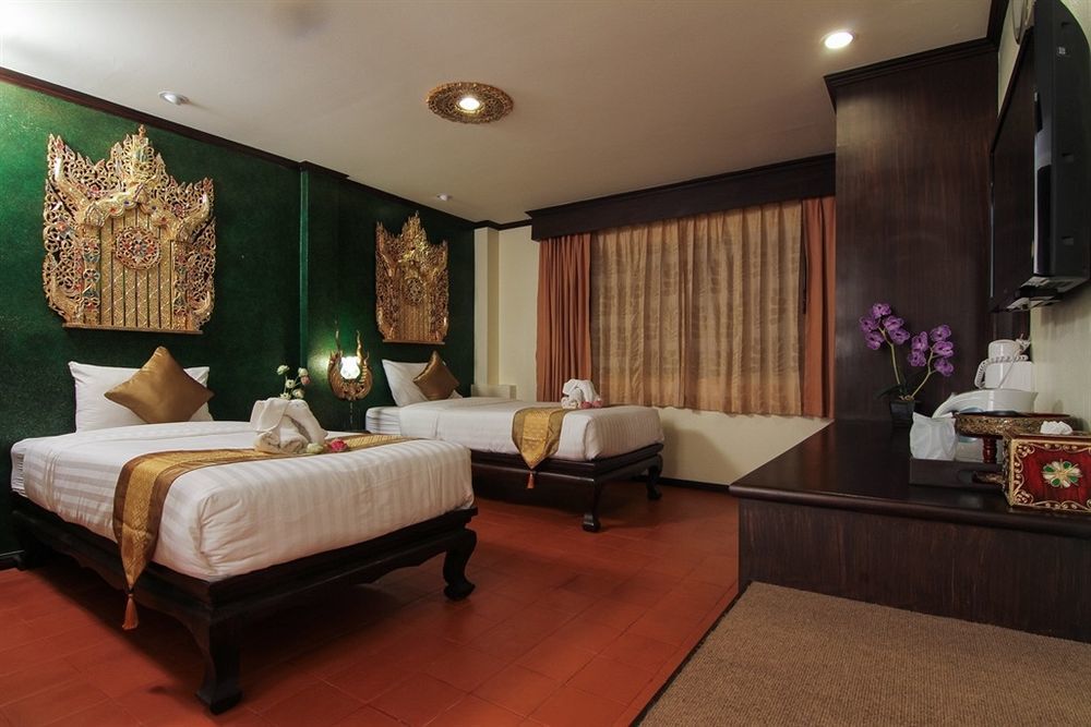 Pl Guesthouse Patong Eksteriør bilde
